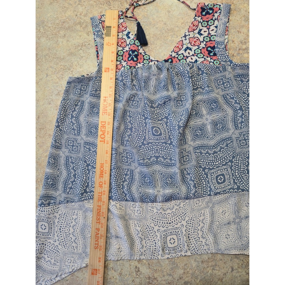 Knox Rose Womens XL Mixed Floral Print Tassel Blouse Boho Sharkbite Sleeveless - Picture 4 of 7